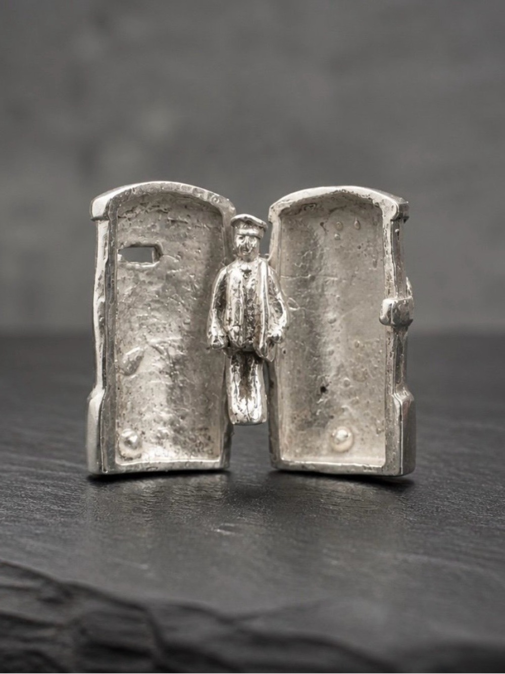 Vintage Sterling British Pillar Mailbox charm pendant